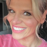 Danelle B.