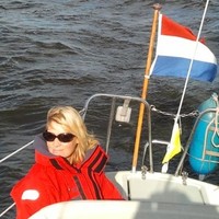 Karen Veenstra