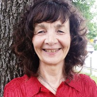 Linda Waltz Intuitive Holistic Healer Coach