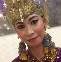 Kurnia Widyaningrum