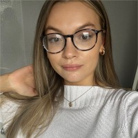 Manon Jones