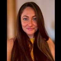 Amélie Angers, CRHA