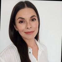 Mayra Hernandez