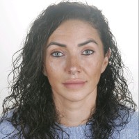 Tania Santaliestra González