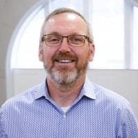Robert Lyons
