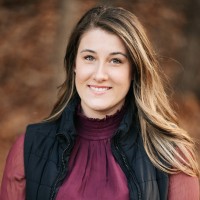 Stephanie Clay