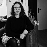 Julie GENOUX