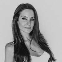 Leonor L.