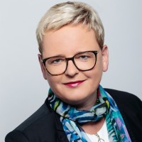 Dr. Sabine Hahnau-Jurth
