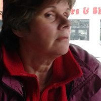 Suzanne Sesbreno