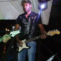 Helton Luiz Da Cruz