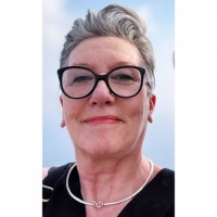 Lynn Saul