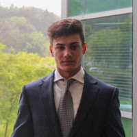 Eric M Davidov