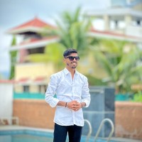 Om Dalvi