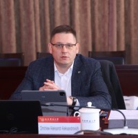 Александр Дмитриев