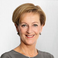 Nicole van Oers