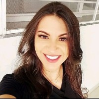 Janine Oliveira Serra
