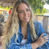 Ana Carolina N. de Oliveira