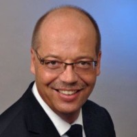 WOLFGANG FISCHER