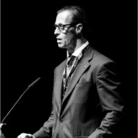Christian Fialka, Prim. Prof. Dr.