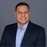 Roberto Larios