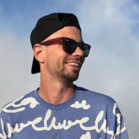 Александр Суханцов