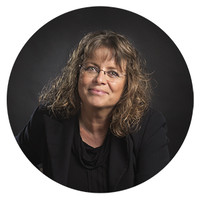 Helle Stougård