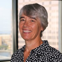 Elizabeth Rolla, Pe