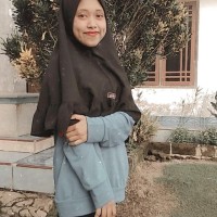 Ratna Novita