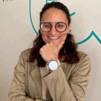 Thamiles Oliveira