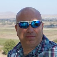 רונן האוזר