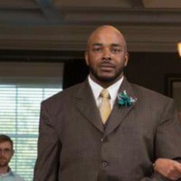 Ian A. Bailey /G\Pha