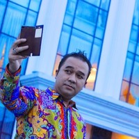 Kurniawan Awan