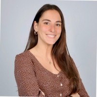 Lucia V.