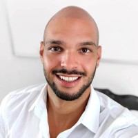 Thadeu Santos