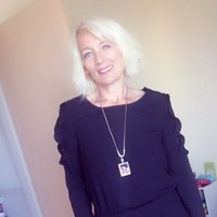 Lydia Coach