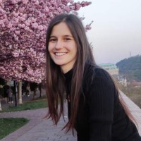 Adrienn Bana