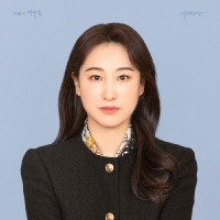 김지윤