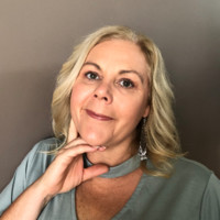 Bernadette Jones