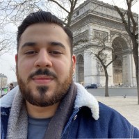 Carlos Flores