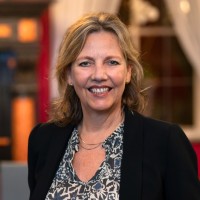 Anne-Marieke Van Beurden - Van Den Elsen