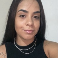 Giovanna Inri Araujo