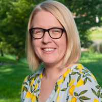 Katie Bishop, Cdmp