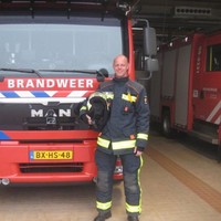 Emst Van