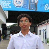 Lucas Flores