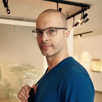 Avi Kayton