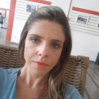 Thais Dundes