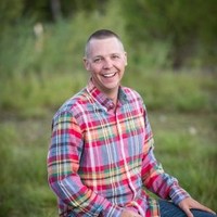 Andrew Smith, Pe