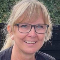 Helle Larsen