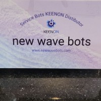 New wave server bots keenon robot